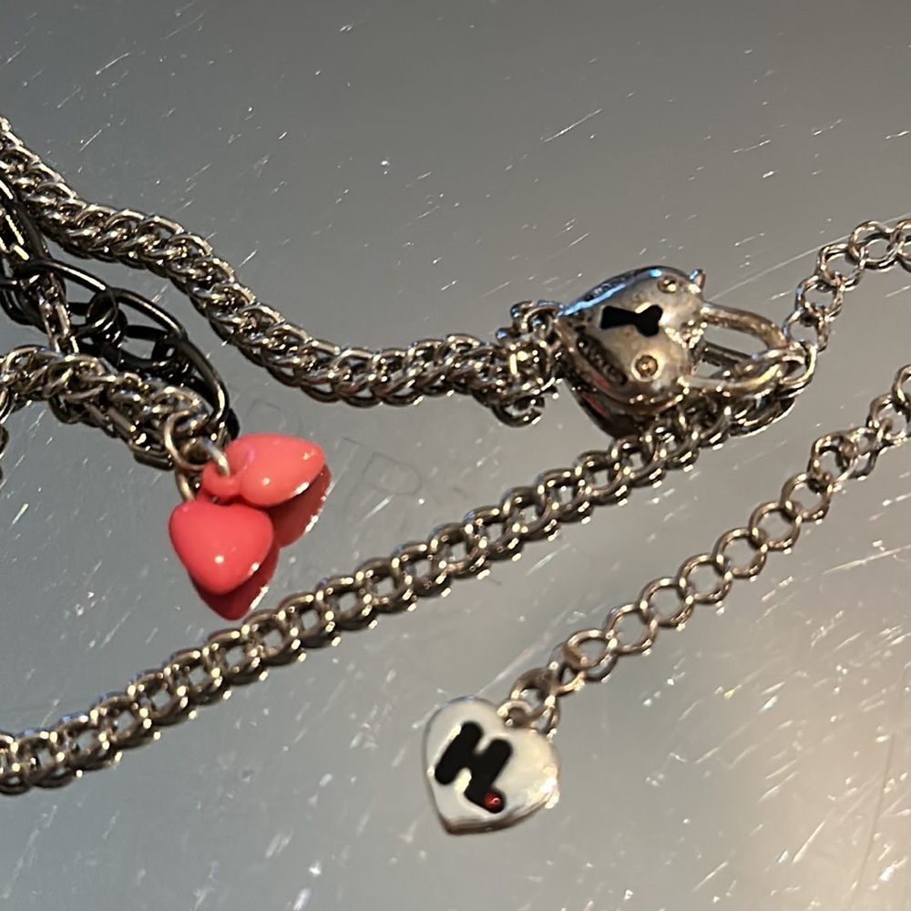 Harajuku Lovers Necklace - Picture 10 of 11